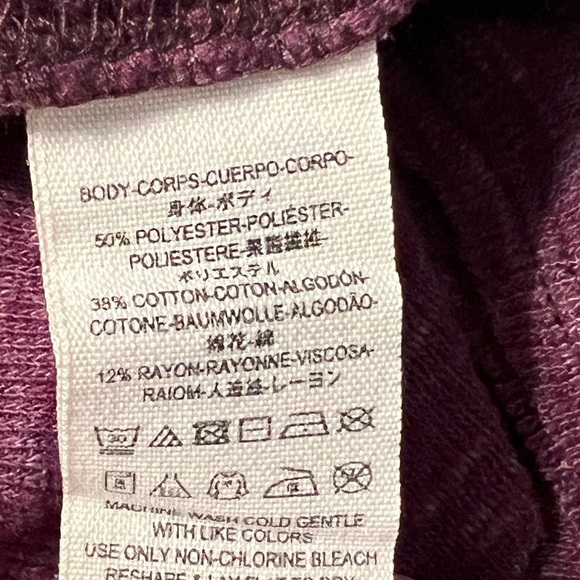 Free People We the Free split back turtle neck long sleeve top plum size medium - Picture 10 of 10